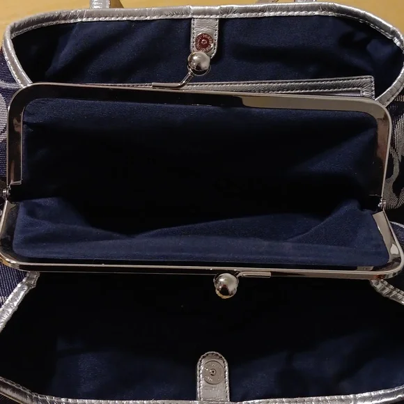 RARE Coach Denim Kisslock EUC β¨οΈ - Picture 7 of 11